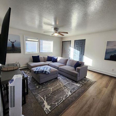 Newly Furnished Relaxing Stay 费尔班克斯 外观 照片