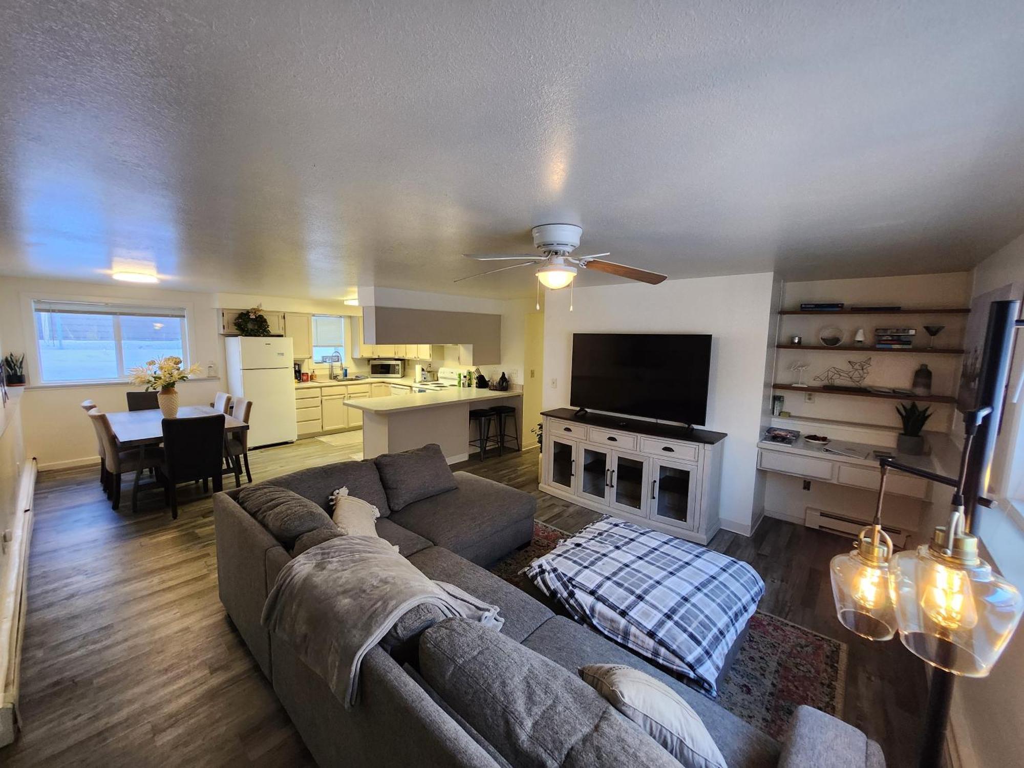 Newly Furnished Relaxing Stay 费尔班克斯 外观 照片
