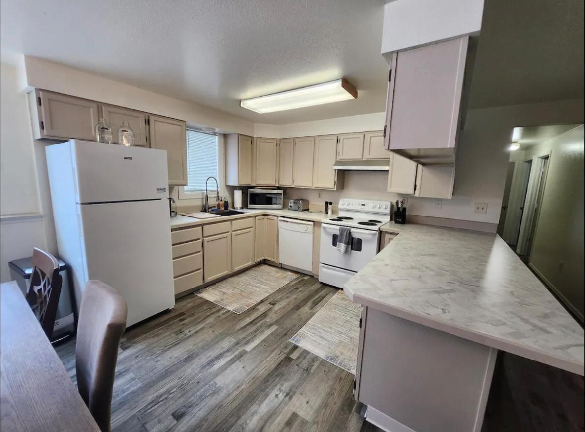 Newly Furnished Relaxing Stay 费尔班克斯 外观 照片
